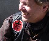 mb-glad-med-korsvast